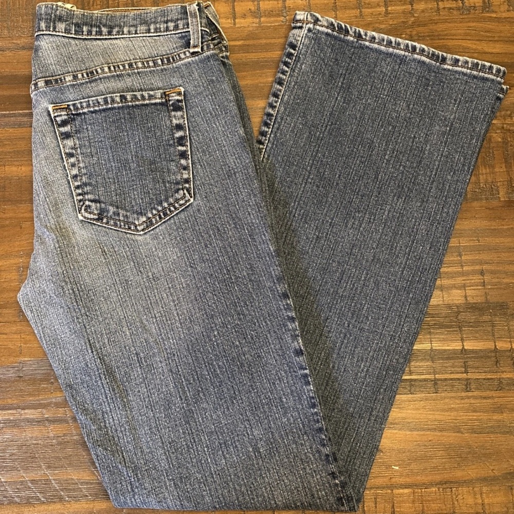 GAP Women's Straight Leg Blue Jeans